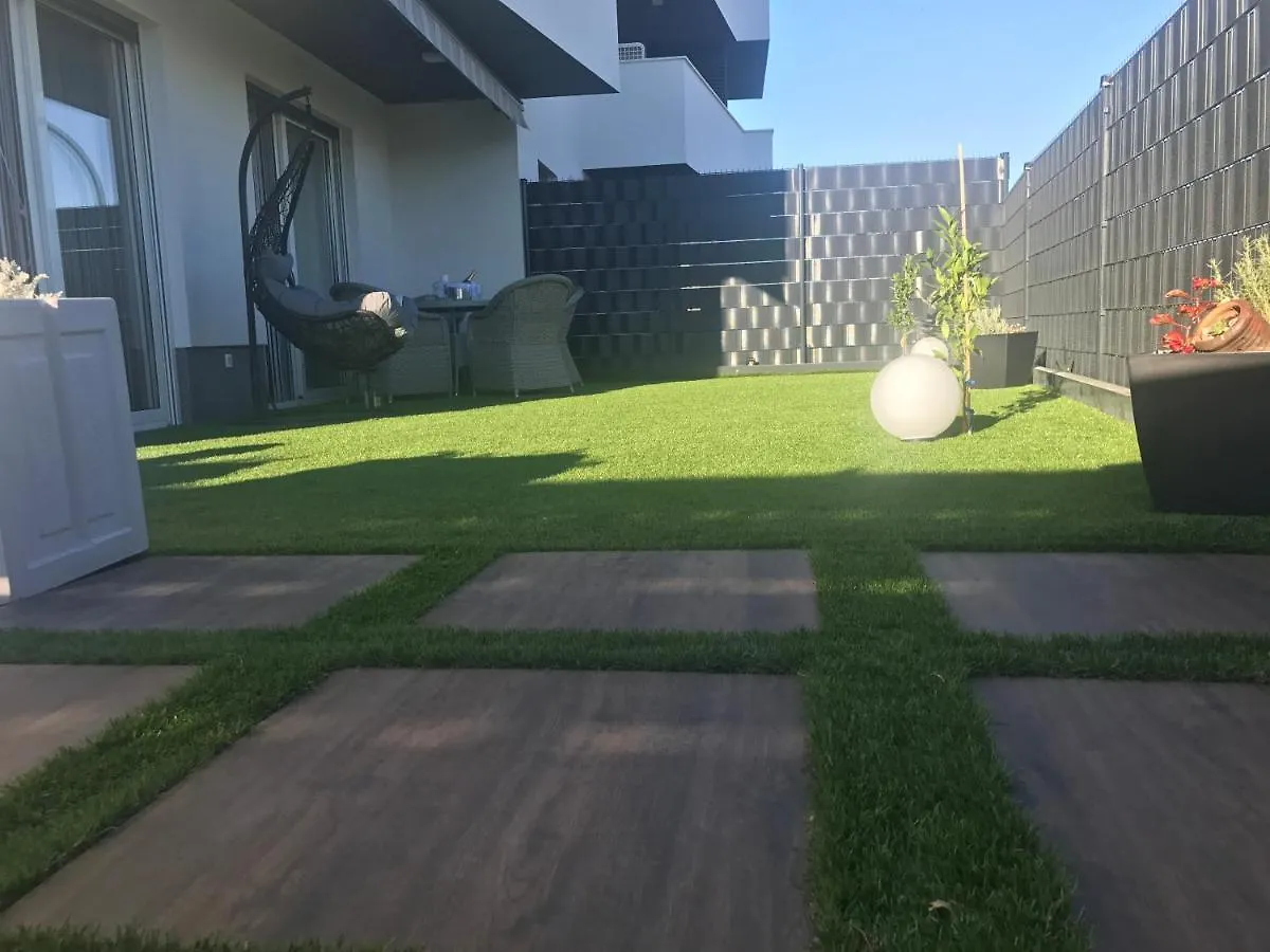 Hedonist-Luxury 2 Bedroom Apartment With Private Hot Tub, Garden And Free Parking Trogir Croatia